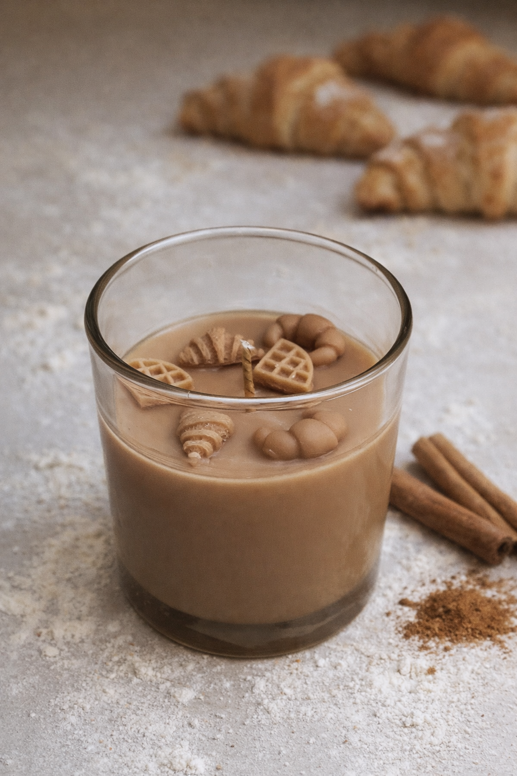 🥐 Crispy Croissant – Geurkaars